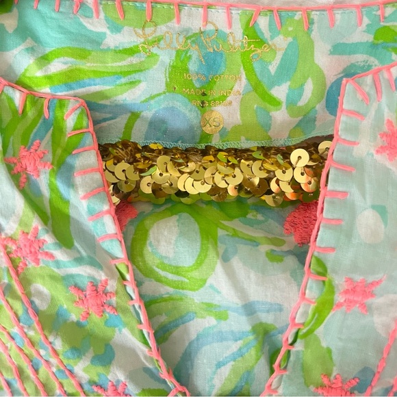 Lilly Pulitzer Sea Breeze Tunic Any Fins Possible - Picture 4 of 8